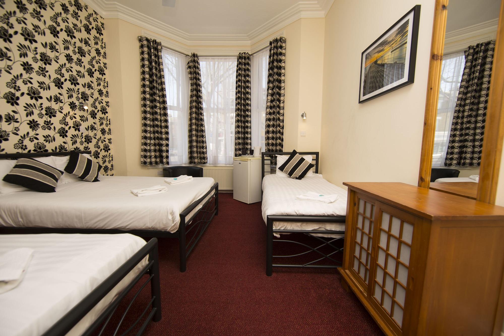 Saba Hotel London Exterior photo